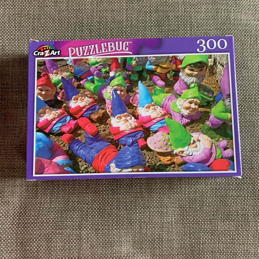 Resting garden gnomes jigsaw puzzle